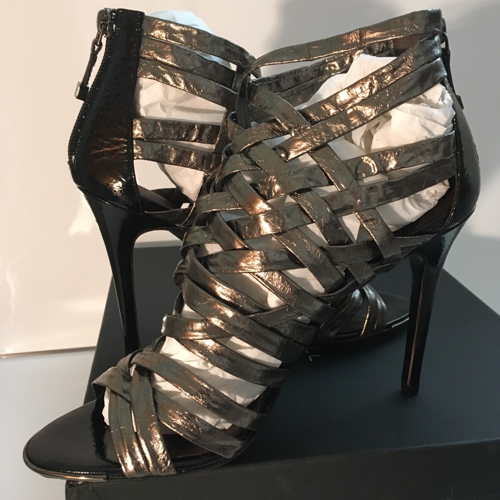 🌸Devi Kroell🌸Textured Woven Leather Sandal🌸
